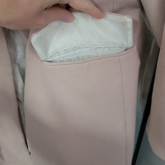 Zara Coat - Picture 3 of 3